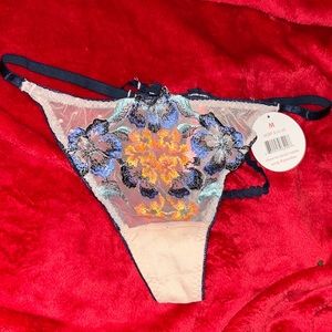 Splendies Women Thong - Medium 
Just bought all with tags. #Splendies.